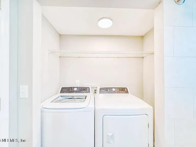 259 Riberia St #A — Photo 16