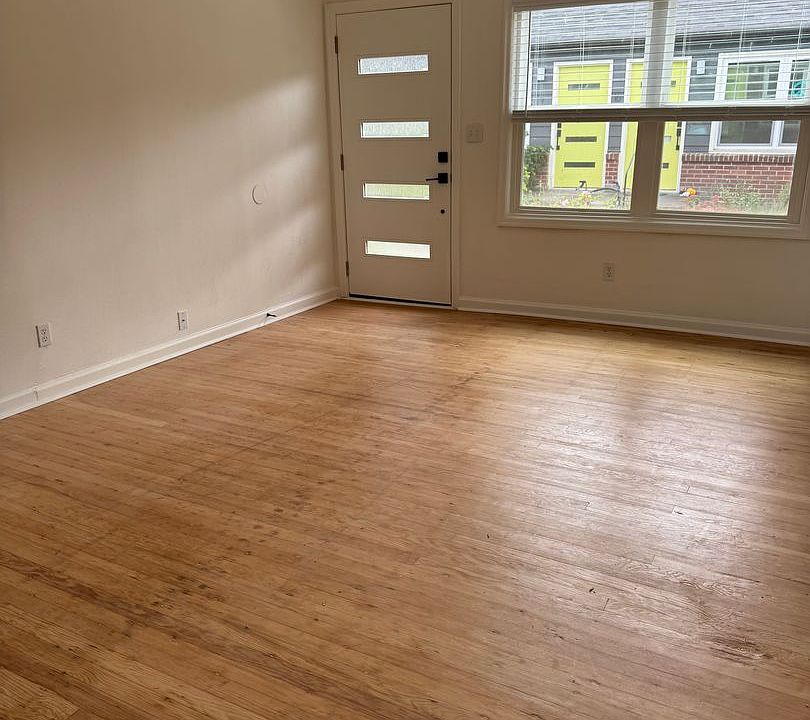 1st image of 2400 N Killingsworth St APT 3