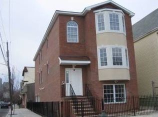 122 Hawthorne Ave, Newark, NJ 07112