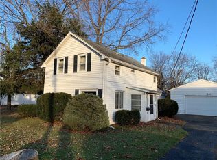 880 Onondaga St, Lewiston, NY 14092