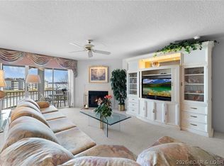 432 Regatta Bay Cir #2B, Lake Ozark, MO 65049
