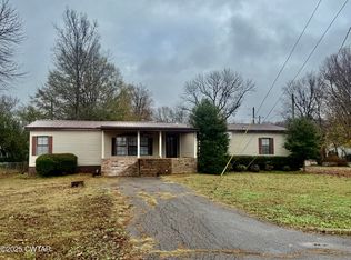232 2nd Ave, Hornbeak, TN 38232