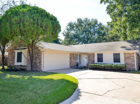 3135 Apple Drive, Missouri City, TX 77459