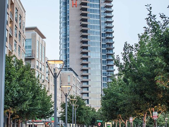 2nd image of 2200 Victory Ave APT 2205