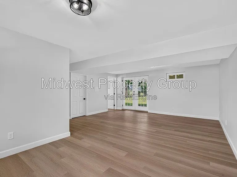 13 S Perry Cir — Photo 31