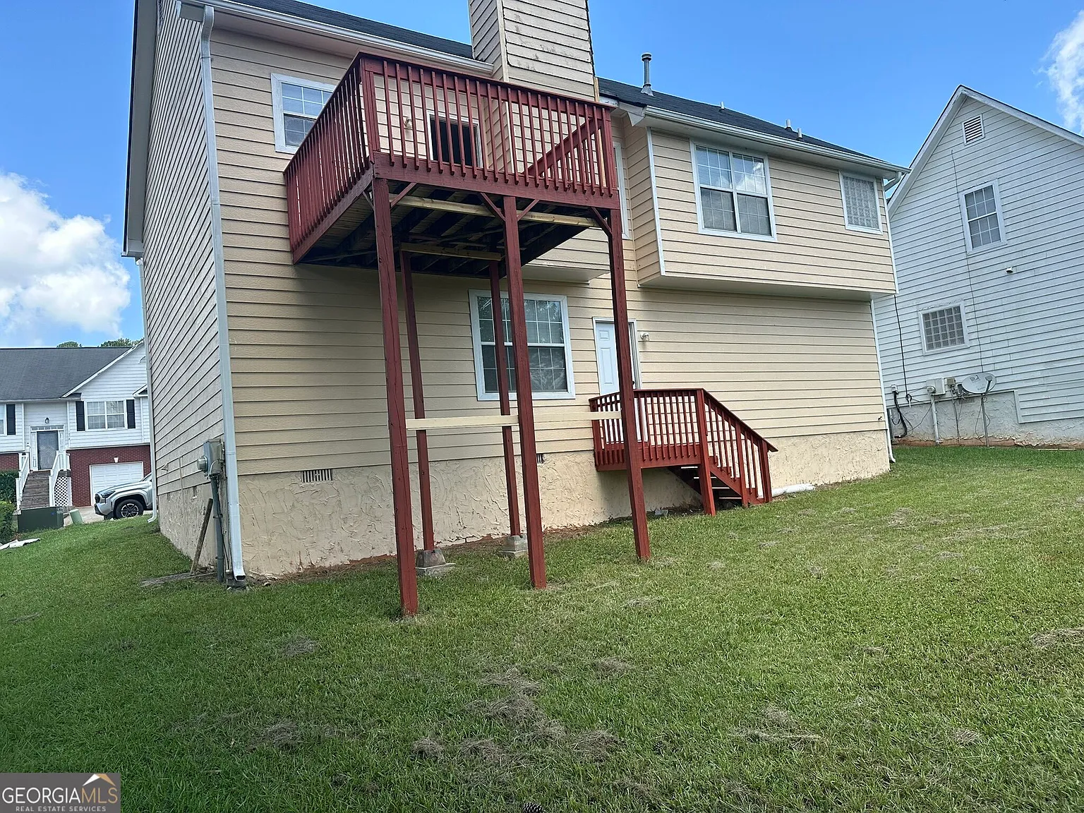 4 bed, 3.0 bath, 1550 sqft, $1,800 — Photo 2