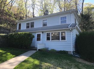 37 Hillandale Ave, N White Plains, NY 10603