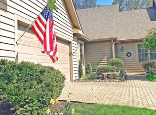 53 Donald Ross Dr, Granville, OH 43023