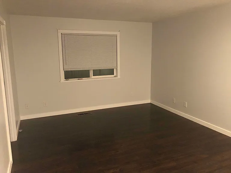 4270 Terraza Ct NE — Photo 17
