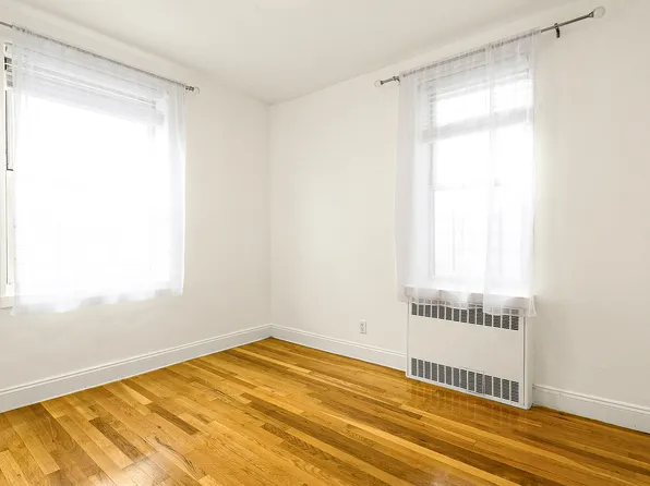 104-20 68th Drive image 15 of 27