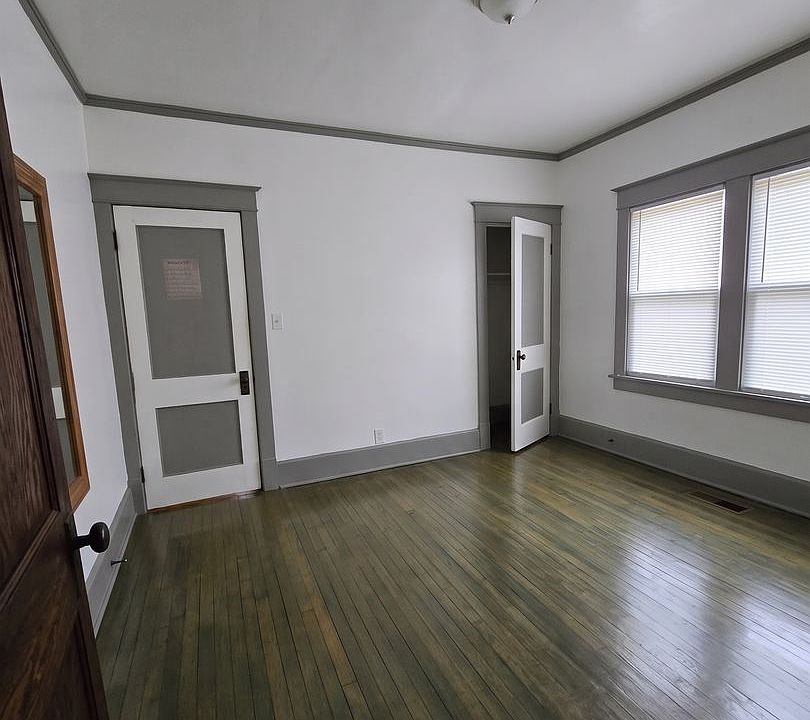 2nd image of 3621 N 15th St