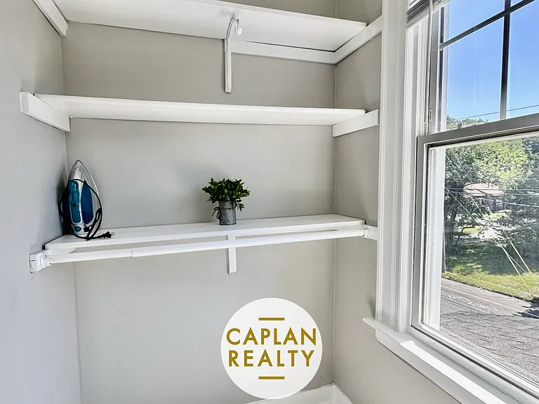 432 Lighthouse Rd — Photo 7