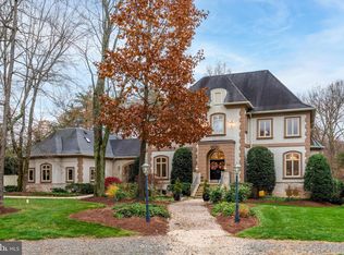 606 Kentland Dr, Great Falls, VA 22066