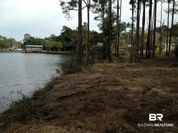 2nd image of 3 S Bayou Dr