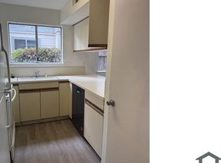 3342 W Shields Ave APT 101, Fresno, CA 93722