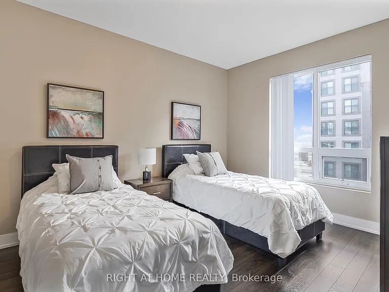 2486 Old Bronte Rd #423 — Photo 10
