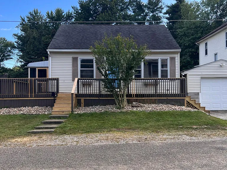 380 Livingston Ave — Photo 4