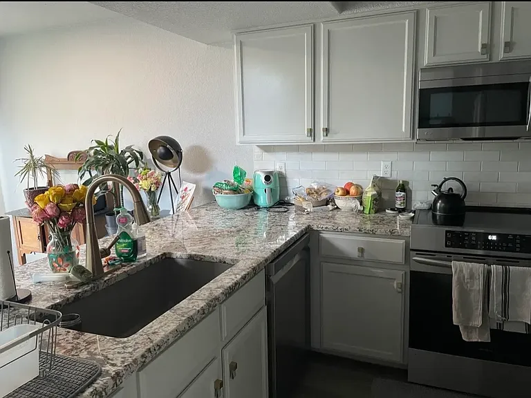1067 Tierra Ln #A — Photo 5