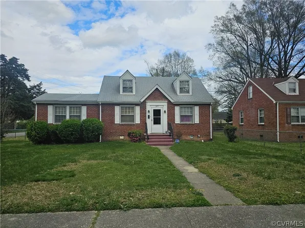 1875 Monticello St, Petersburg, VA 23805