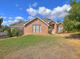 116 E Legend Oaks Dr, Georgetown, TX 78628