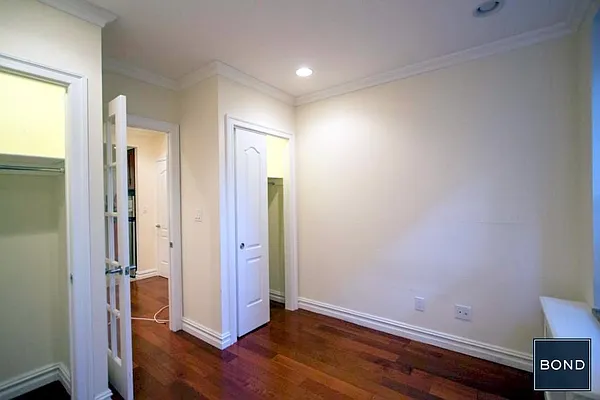 Rented by Bond New York | media 27