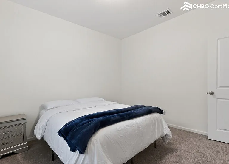 1052 Long Bay Ct — Photo 29