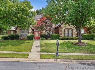 1503 W Plymouth Cir, Broken Arrow, OK 74012
