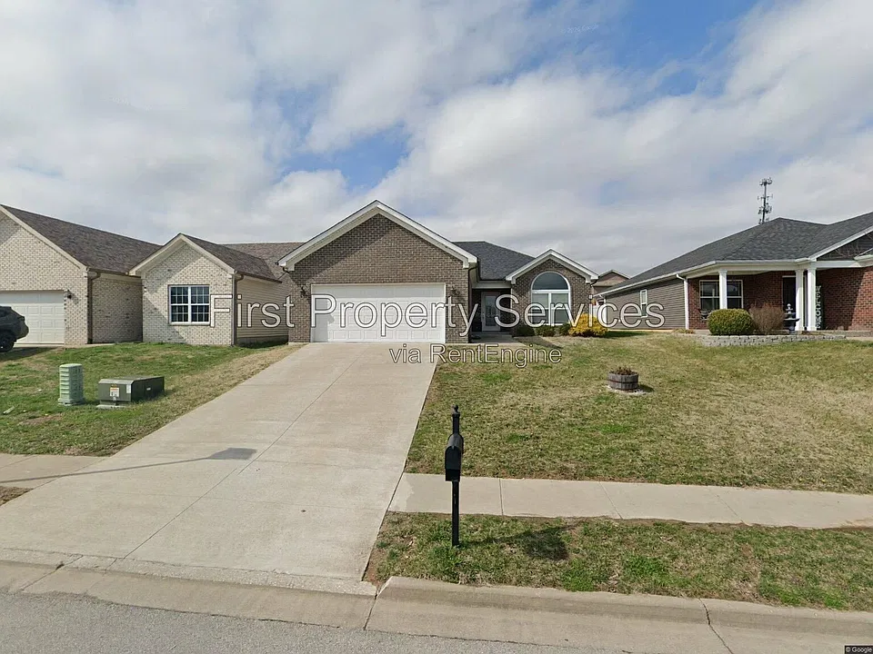 7606 Julia Dr