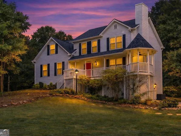 995 Thornwood Ln, Dacula, GA 30019