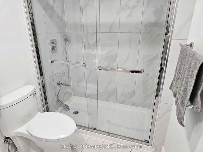 16 Vineyard Ct #B — Photo 27