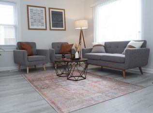 70 E Barrett Ave, Madison Heights, MI 48071