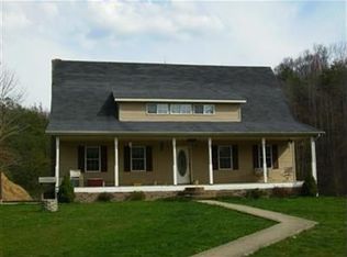 1765 Stamper Branch Rd, Hazel Green, KY 41332