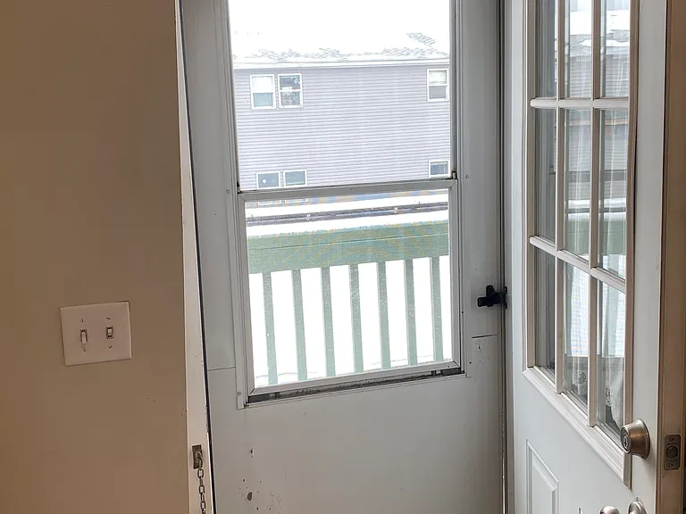 88 Pearl St #3 — Photo 24