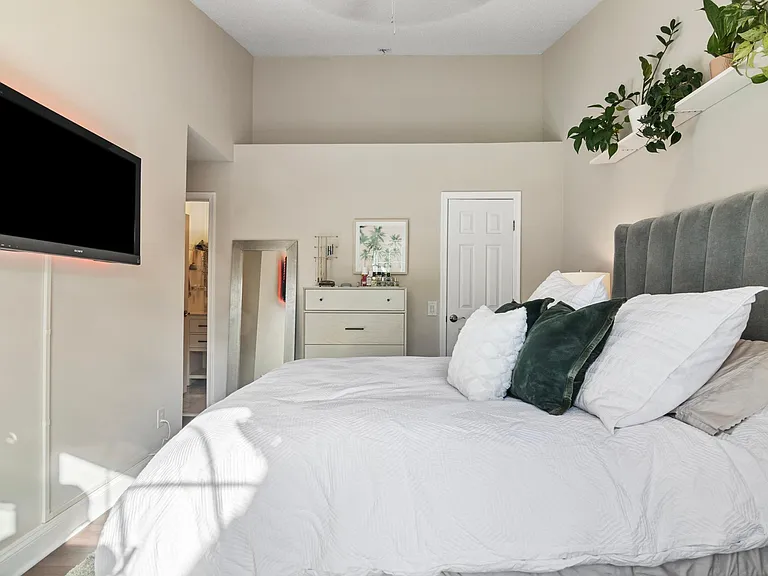 9274 Cardinal Forest Ln #302 — Photo 19