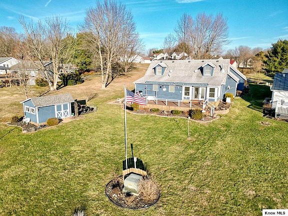 3rd image of 3807 Apple Valley Dr