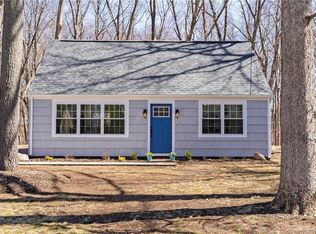 8 Myrna Dr, Marlborough, CT 06447