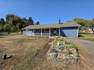 63680 Wallace Rd, Coos Bay, OR 97420