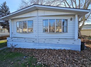 31 Log Ln, Richland, WA 99354