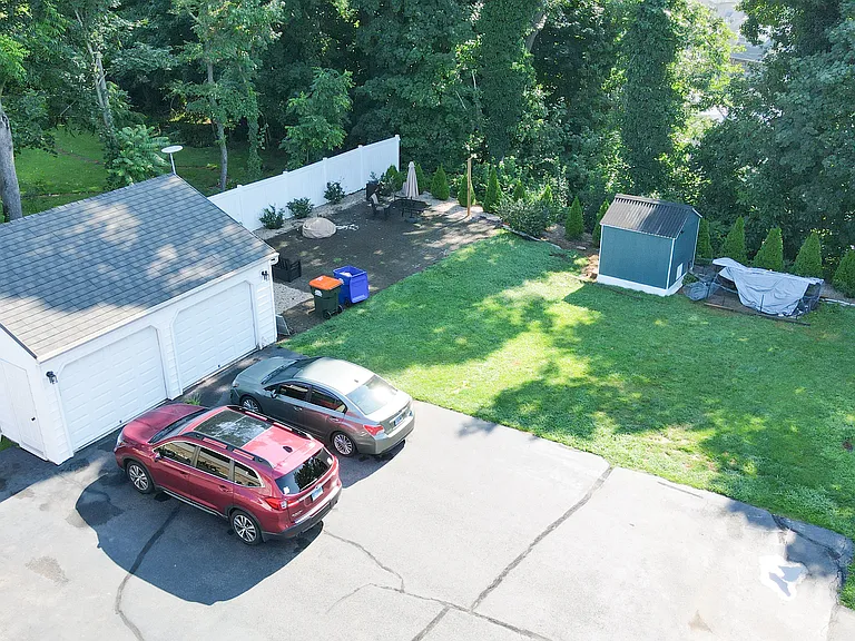63 Home Ave — Photo 3