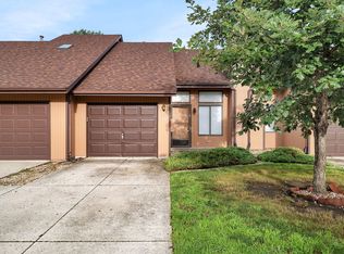 1318 Dupont Ave APT B, Morris, IL 60450