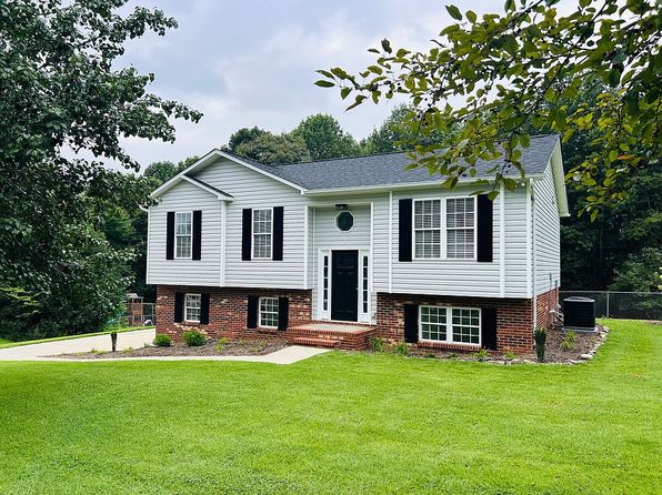 156 Hawksbridge Rd
