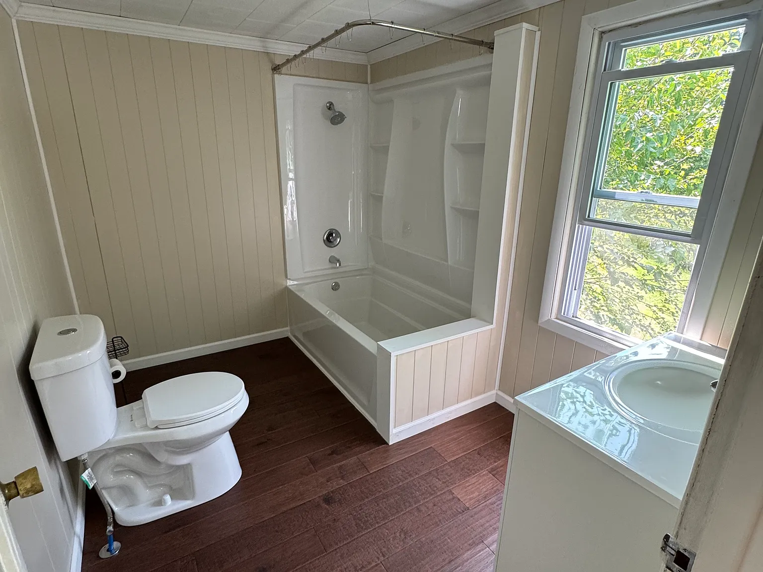 3 bed, 1365 sqft, $1,800 — Photo 4