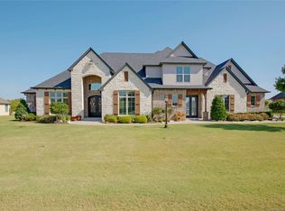 18523 E Persimmon Ln, Owasso, OK 74055