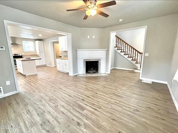 Spacious Living Room