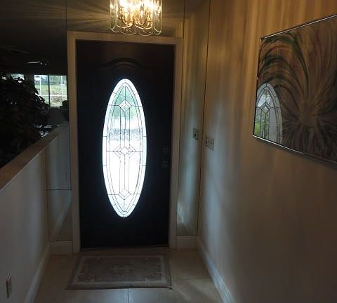 3rd image of 976 E Gondola Dr