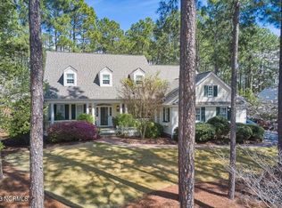 218 Plantation Dr, Southern Pines, NC 28387