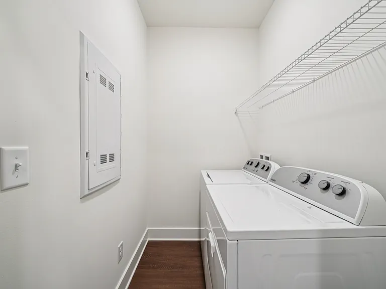 Turnberry Park Apartments and Homes — Photo 48