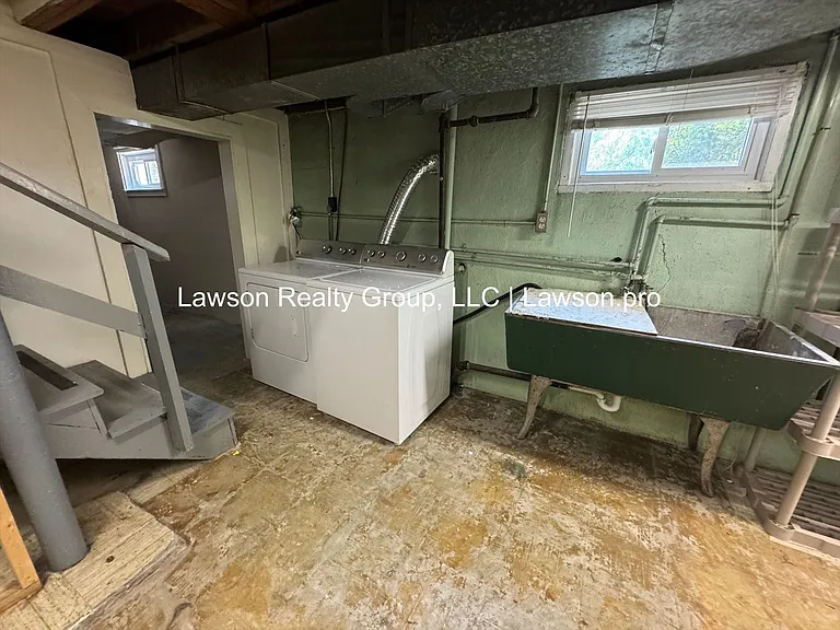 2425 Fairway Dr SW — Photo 27