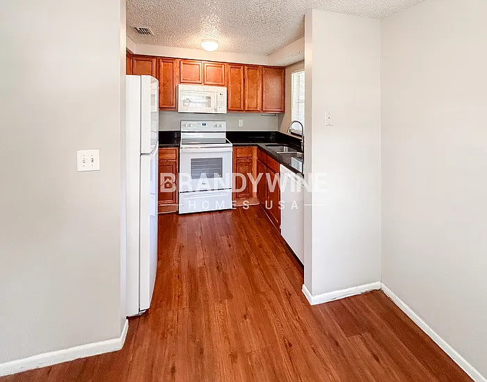 7308 S Kissimmee St — Photo 8