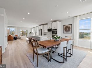 13508 Innovation Station Loop, Herndon, VA 20171